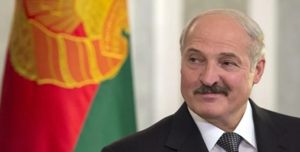 Лукашенко: я по поводу признания выборов париться не привык