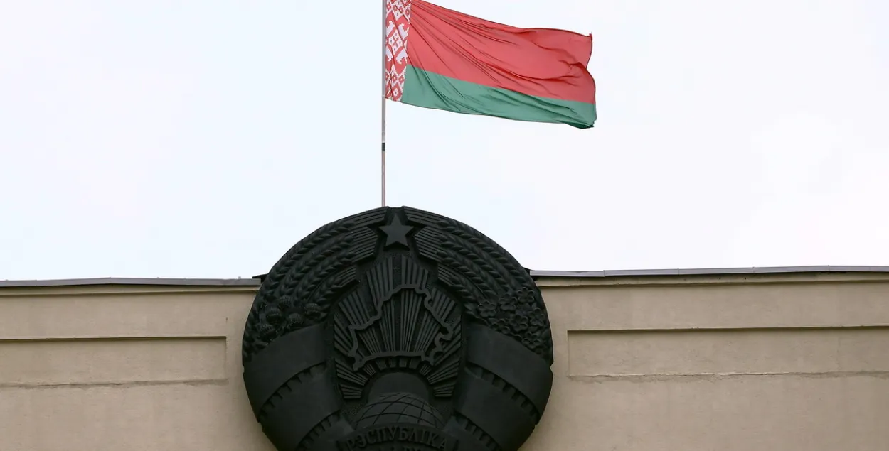 В Беларуси День Конституции, скоро её изменят в третий раз