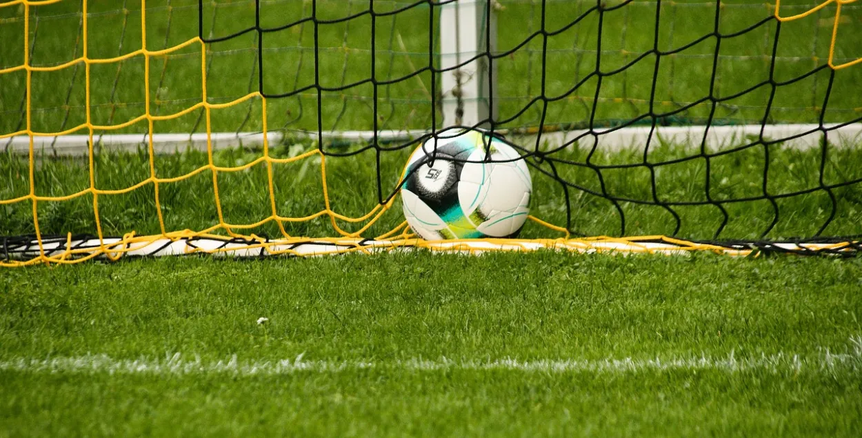 Вратарь забил гол ударом через все поле | Новости Беларуси | euroradio.fm