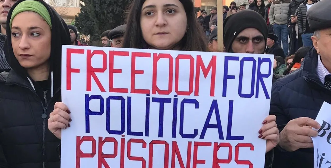 #FreeThemAll: как азербайджанское общество помогает политзаключённым