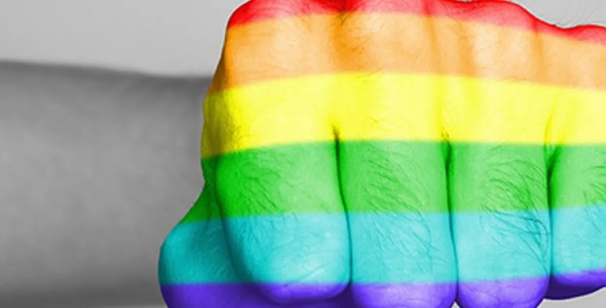 У ЗША палітык, які змагаўся за традыцыйныя каштоўнасці, выявіўся геем