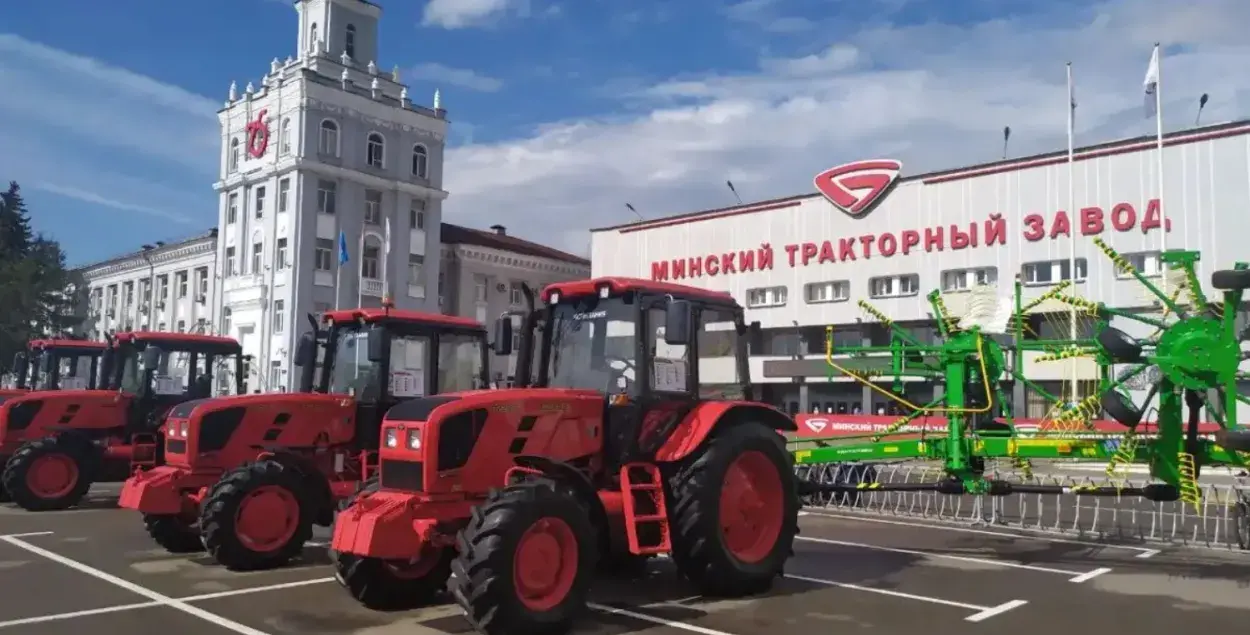У промышленных флагманов Беларуси рухнули прибыли. Что ждет рабочих?