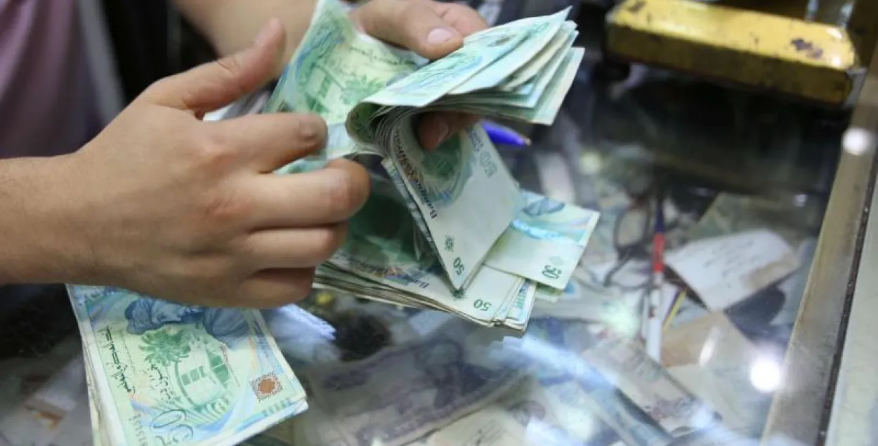 Якой валютай можа&nbsp;разлічвацца Туніс, пакуль незразумела / Reuters
