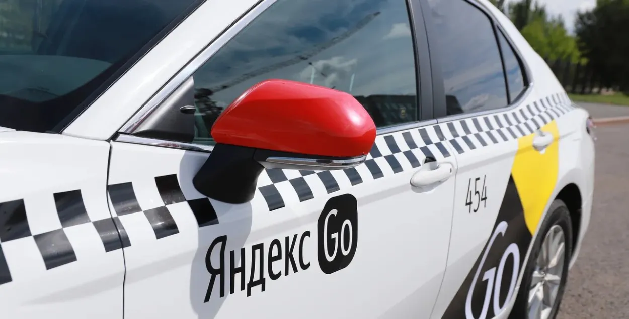 Курьеры и водители такси в Минске должны пройти вакцинацию
