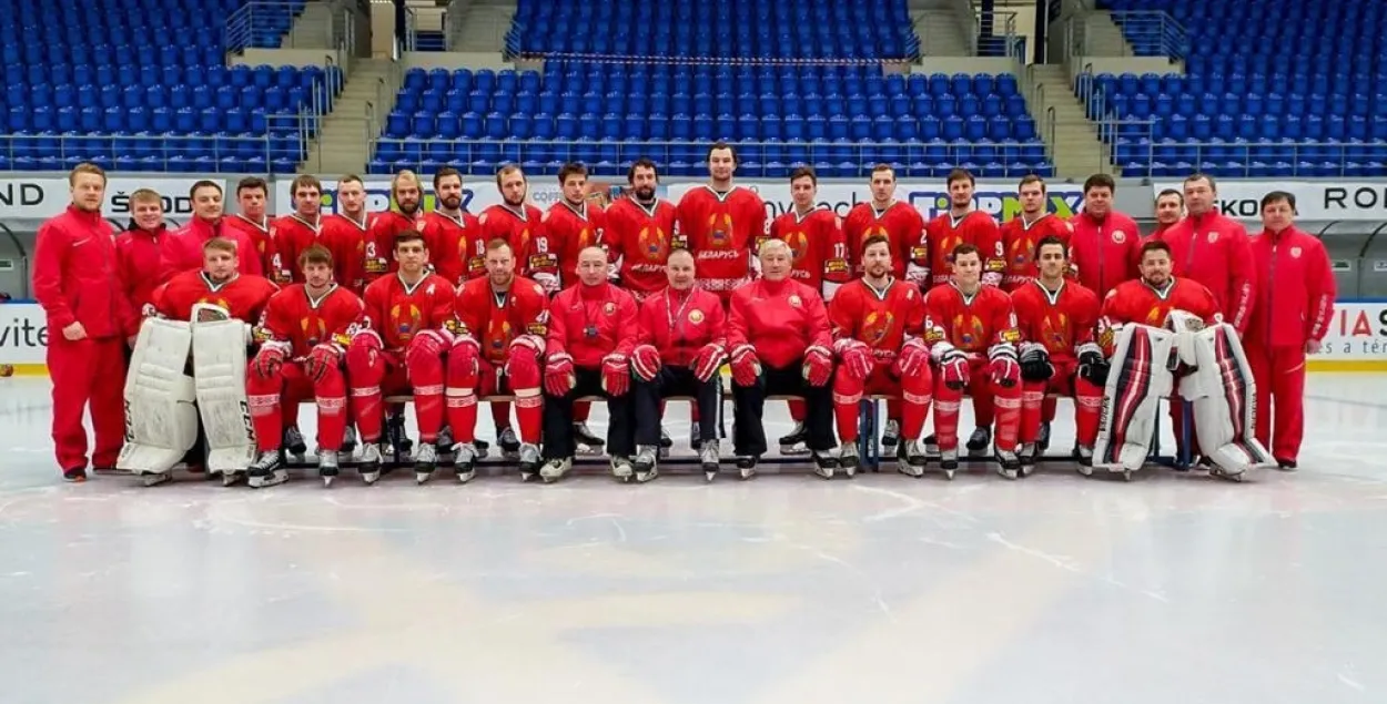 Чемпионат мира по хоккею могут перенести из Беларуси в Россию?