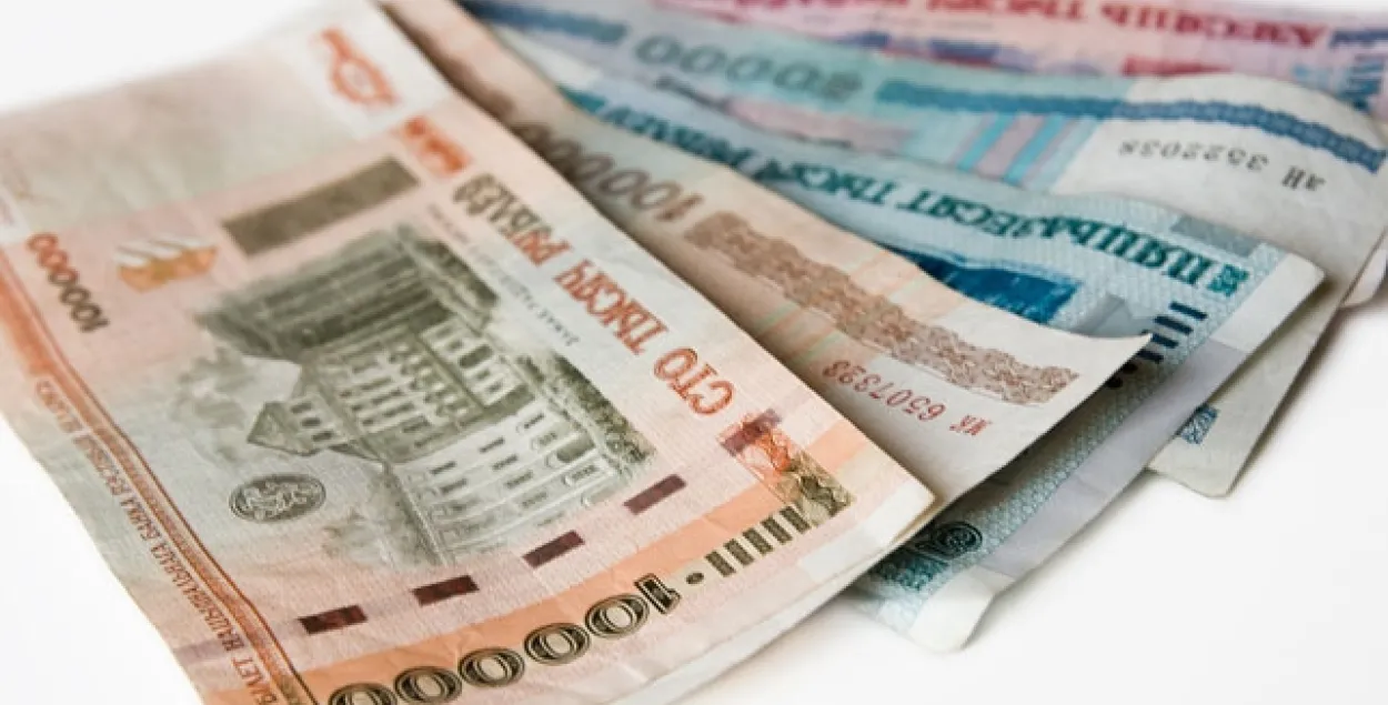 15 снежня курс долара ў Беларусі панізіўся на 13 рублёў
