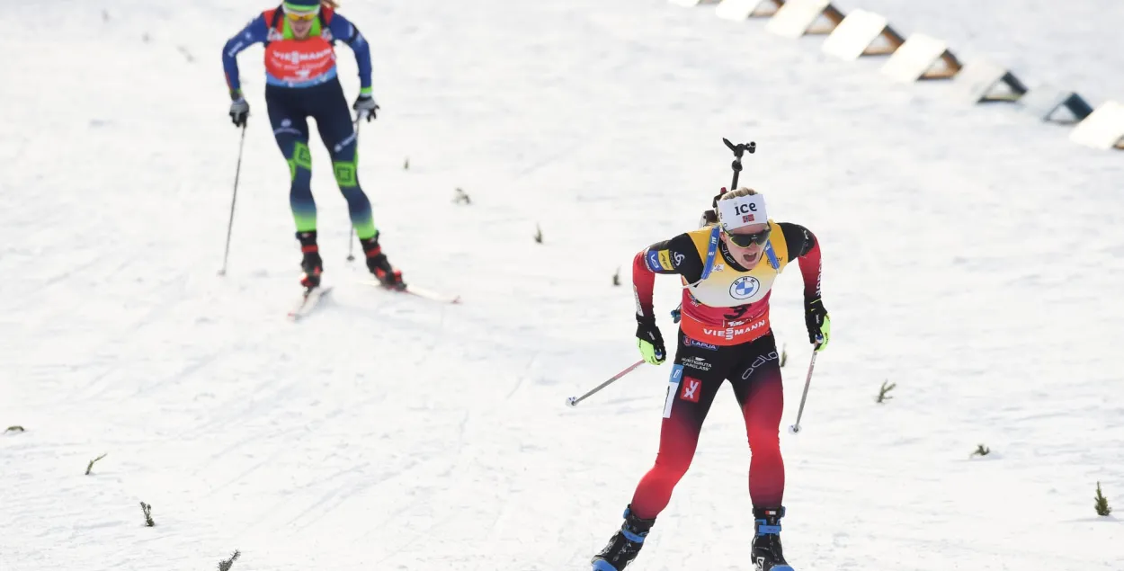 Норвежка Марте Ройселанд выиграла женский спринт / biathlonworld.com​