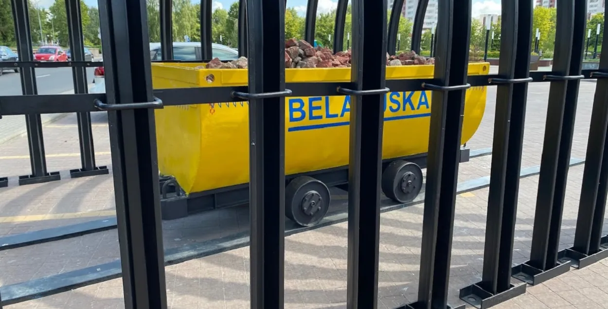 Знятыя санкцыі з калійных угнаенняў не зробяць Лукашэнку багатым
