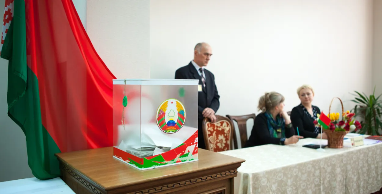 На избирательном участке. Фото: Еврорадио