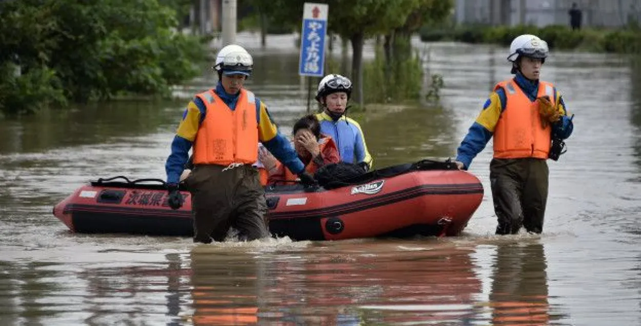 У Японіі небывалая паводка — эвакуявана болей за 100 тысяч чалавек