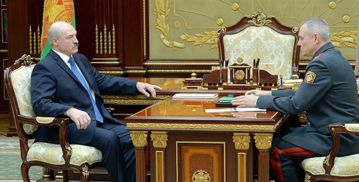 Лукашэнка: Мы даем на ХК "Дынама-Мінск" немалыя грошы — трэба эканомна ставіцца