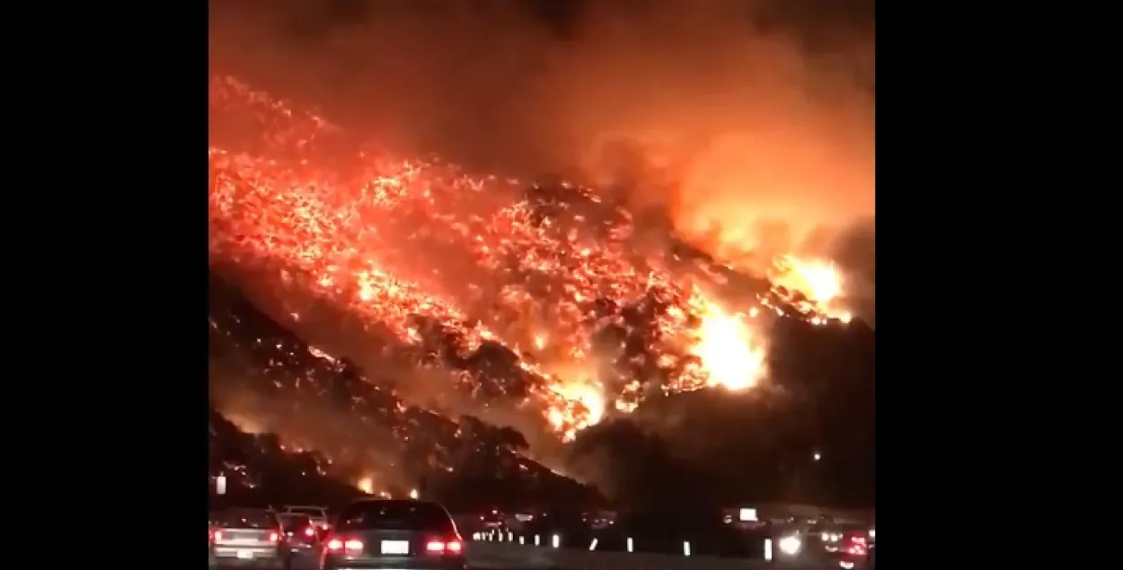Жахлівае відэа пажараў у Каліфорніі