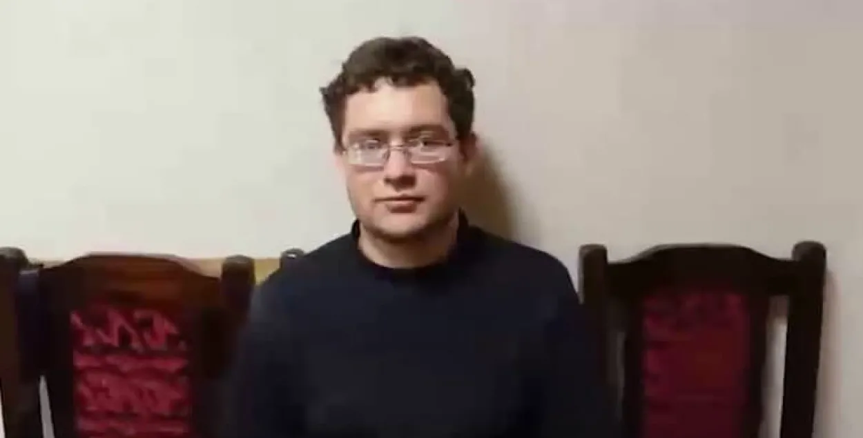 Олег Коновалов после задержания / кадр из видео​
