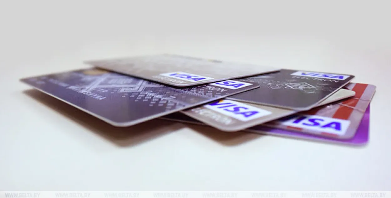 Ліміт па бескантактавых картках без уводу ПІН-кода павялічаны да 80 рублёў