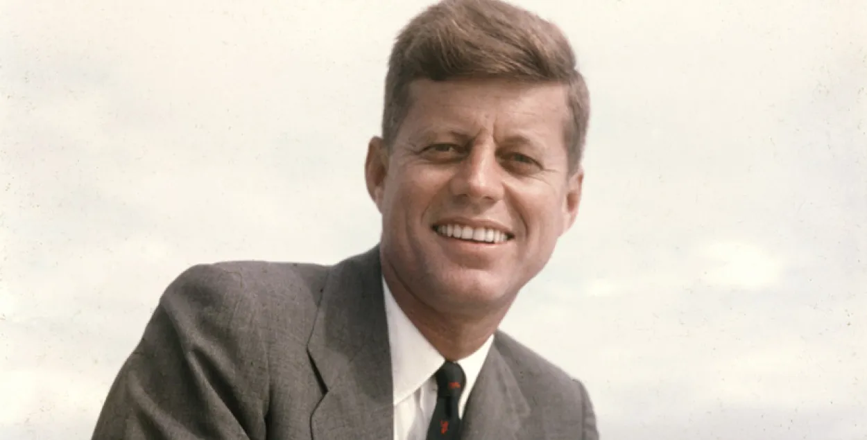 Фото Джона Кеннеди с сайта history.com​