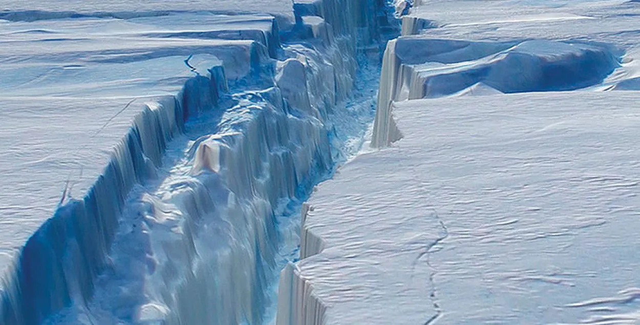 Ад Антарктыды адкалоўся самы вялікі айсберг у гісторыі