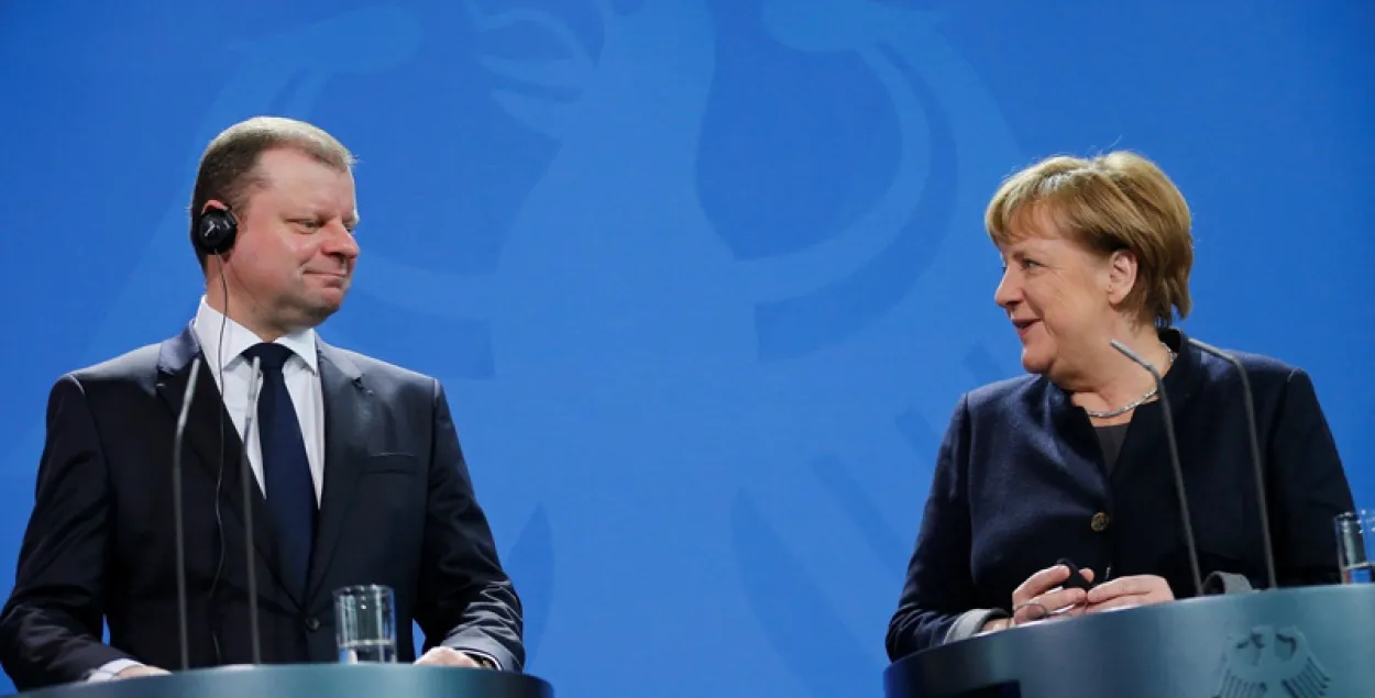 Меркель абяцае Літве падтрымку ў пытанні высокіх стандартаў бяспекі на БелАЭС
