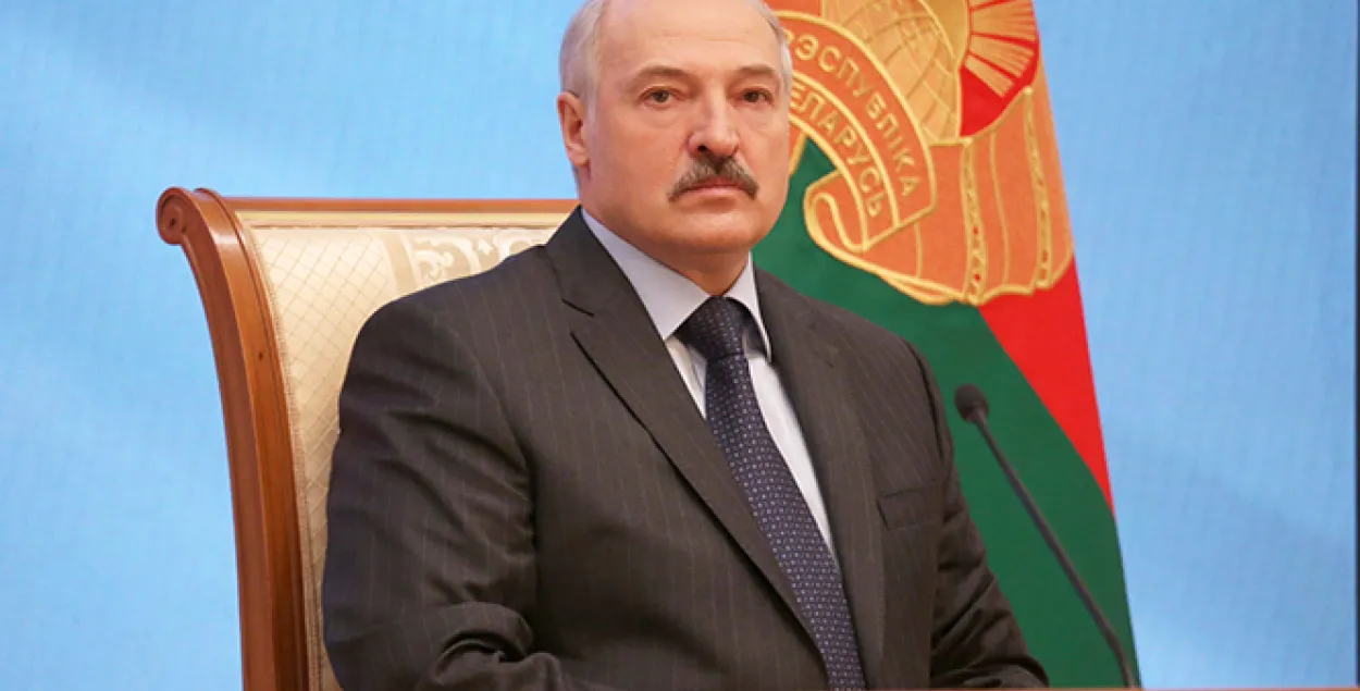 Лукашэнка: "Пятая калона" пры падтрымцы заходніх фондаў нагнятае абстаноўку