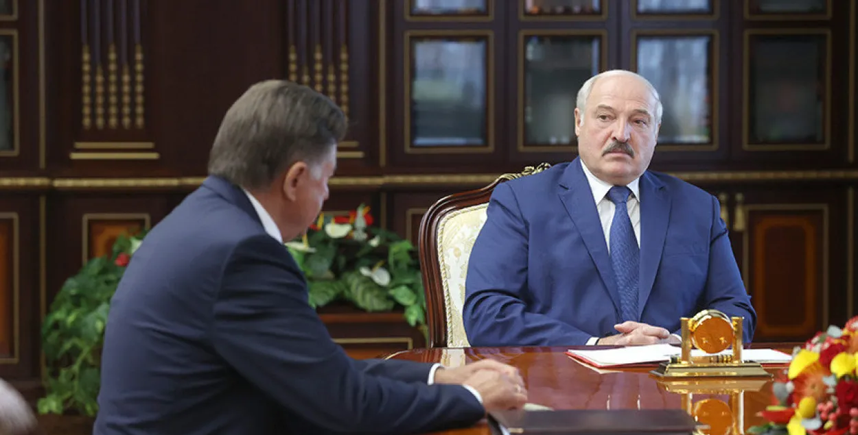 Лукашенко нашел замену Виктору Шейману