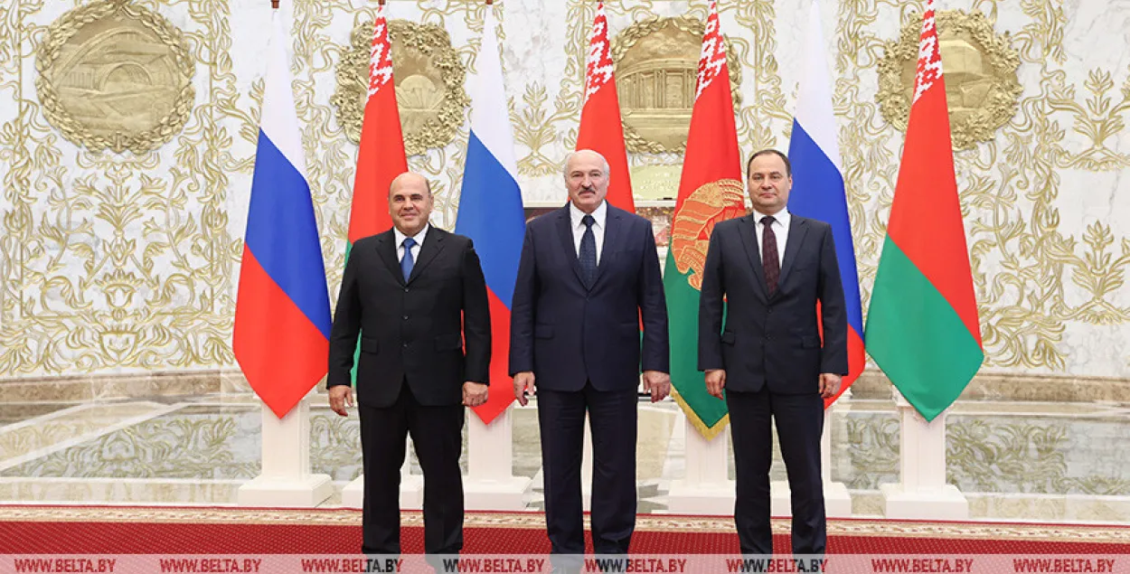 Лукашэнка назваў фальсіфікацыяй звесткі пра атручэнне Навальнага 