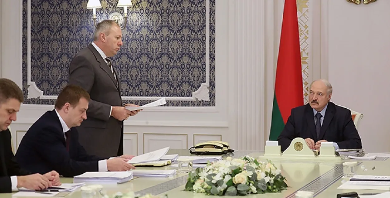 На совещании у Александра Лукашенко. Фото​: president.gov.by