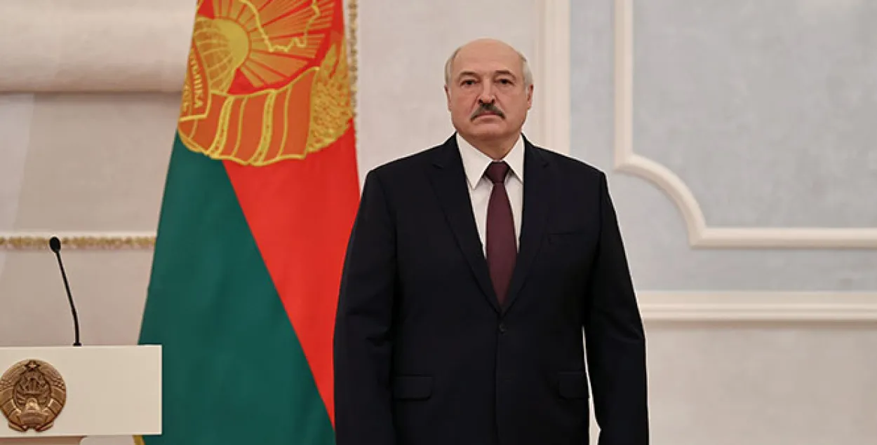 Аляксандр Лукашэнка пракаментаваў закрыццё межаў: ніякай палітыкі няма