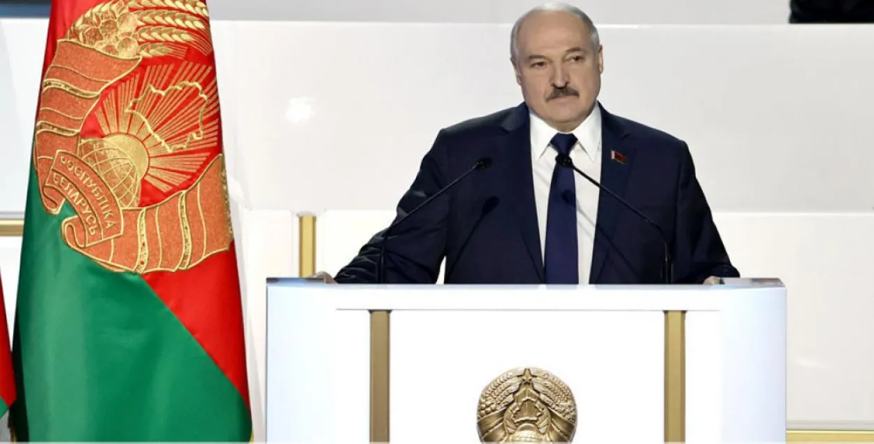 Класкоўскі: “Лукашэнка цягне з транзітам улады, не хоча змяншаць паўнамоцтвы”