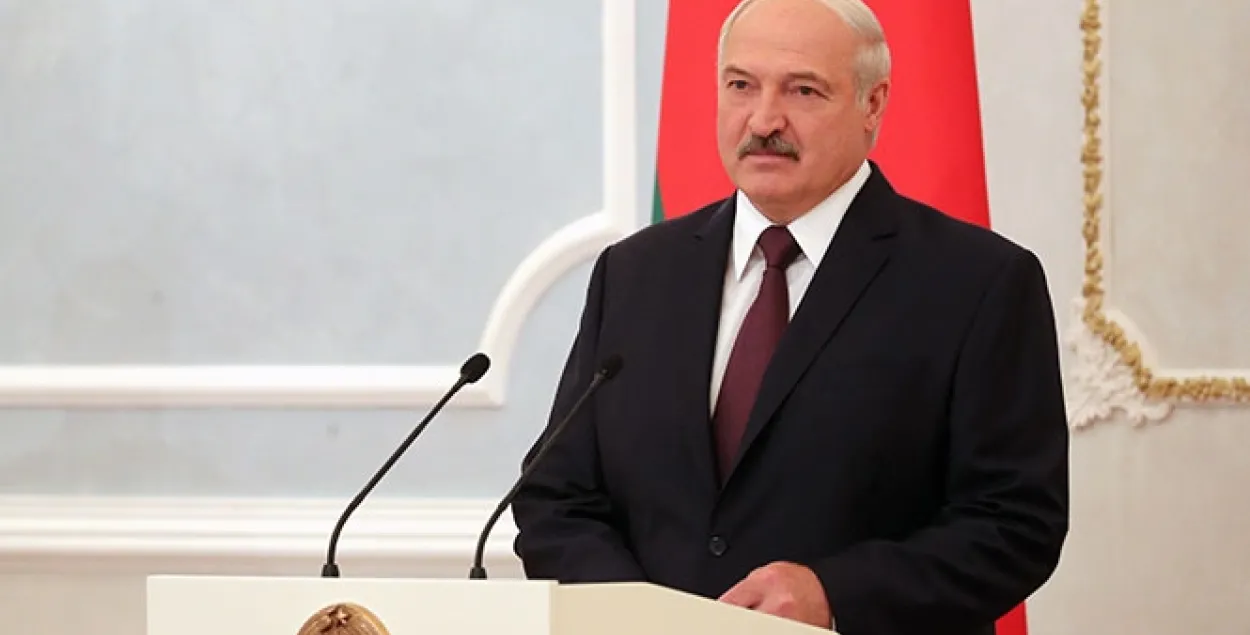 Лукашэнка хоча прагматычных адносін з ЕС без выбару паміж Усходам і Захадам
