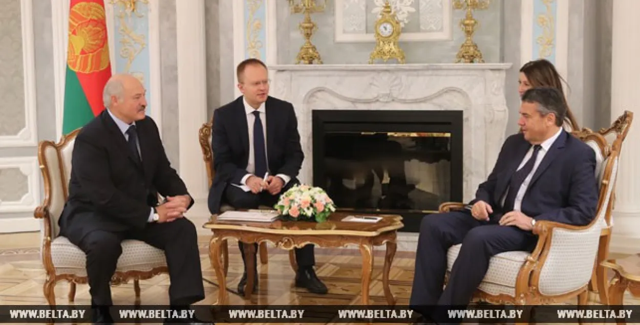 Belarus President Aliaksandr Lukashenka and German Foreign Minister Sigmar Gabriel in Minsk. Photo: BELTA
