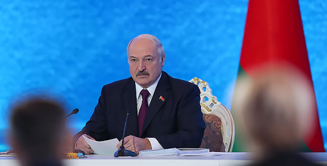 Lukashenka signs information security concept