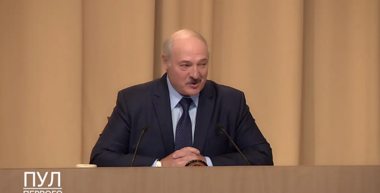 Лукашэнка заявіў, што перахварэў на каранавірус бессімптомна (відэа)