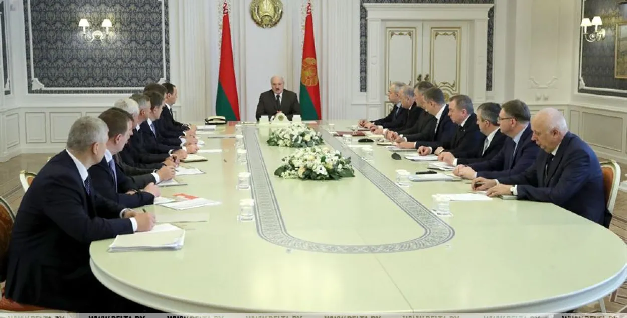 Аляксандр Лукашэнка на нарадзе з прадстаўнікамі банкаўскай сістэмы&nbsp;/ БЕЛТА