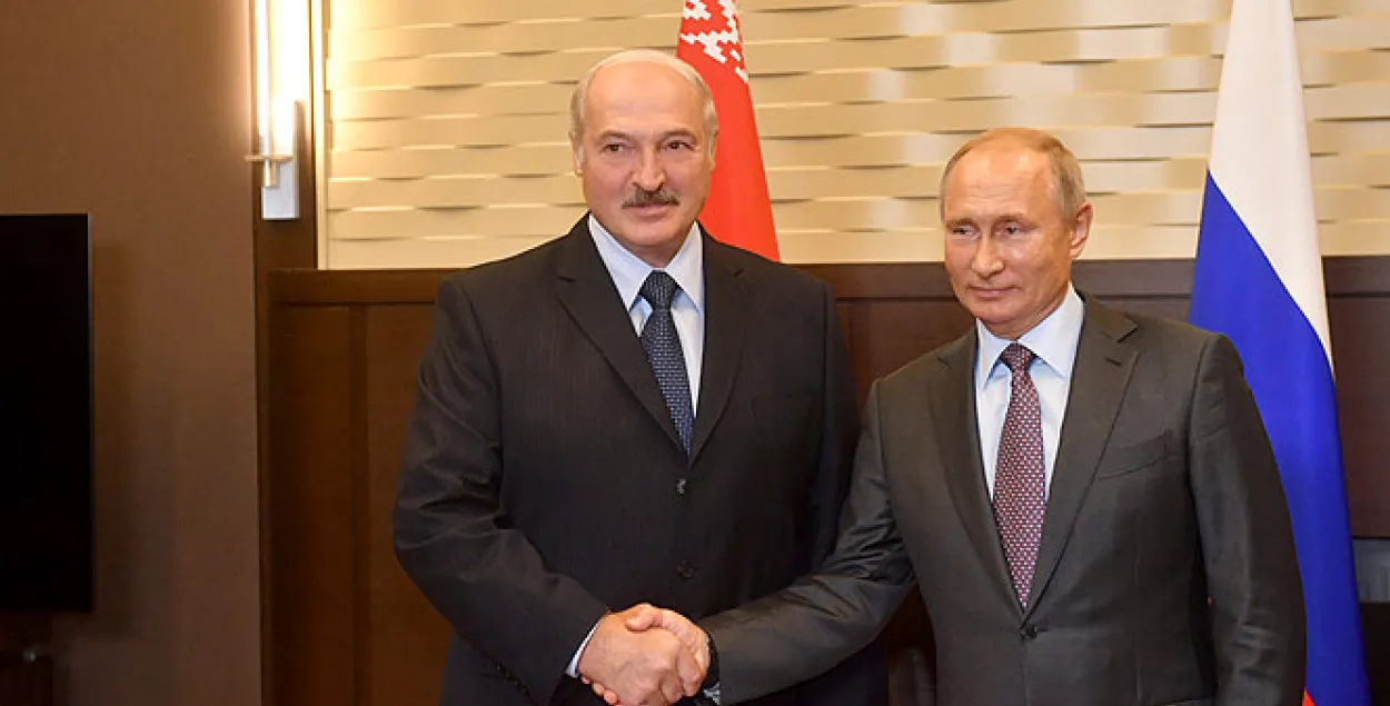 Лукашэнка і Пуцін асобна абмеркавалі па тэлефоне пастаўкі нафты і газу