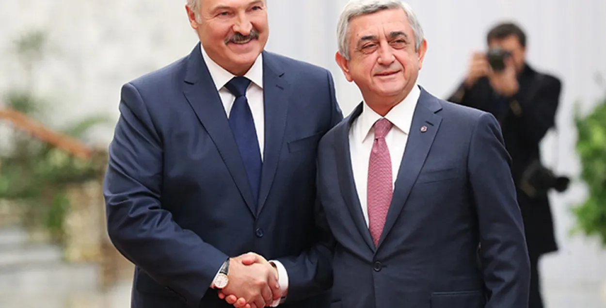 Лукашэнка і Саргсян на саміце АДКБ