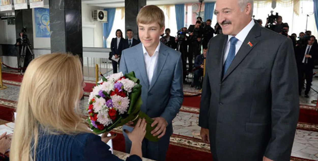 Лукашэнка: Я не дажыву да гэтага, пакуль Коля стане прэзідэнтам