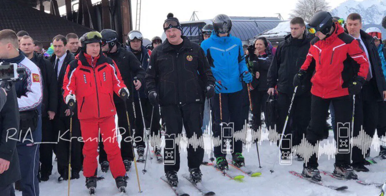 Пуцін з Лукашэнкам пакаталіся ў Сочы на лыжах (відэа)