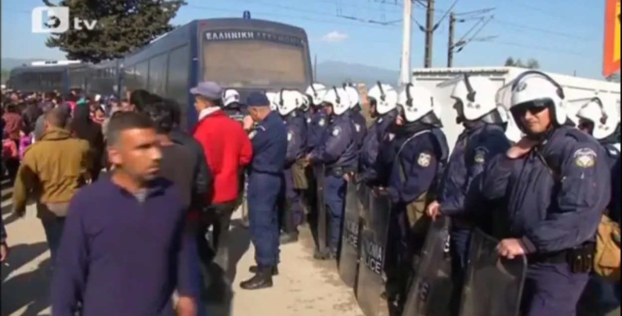Македонская паліцыя выкарыстала супраць мігрантаў слезацечны газ 