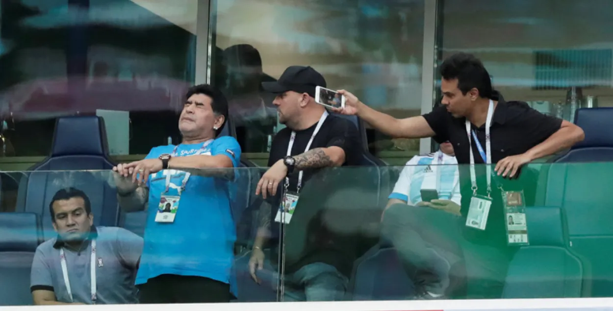 Падчас матчу Аргенціна-Нігерыя Марадону стала кепска 