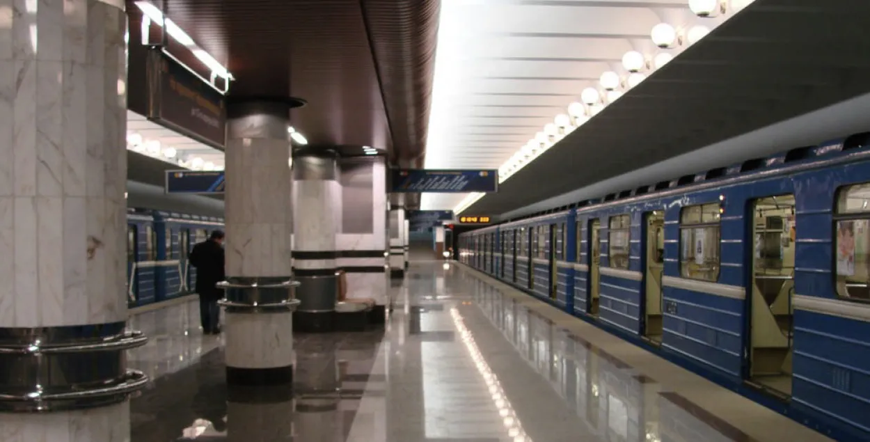 Станцыі мінскага метро зачынялі з-за выяўленага пабочнага прадмета