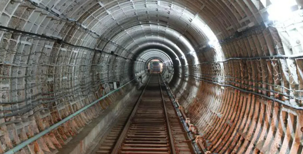 Тоннель в минском метро