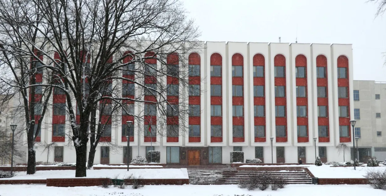 Бесполезный документ — в МИД прокомментировали Акт о демократии для Беларуси