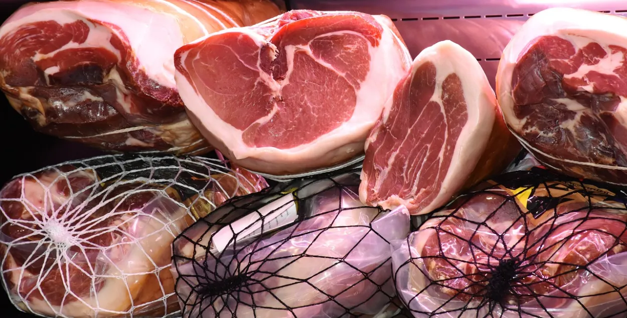 У Гомелі адбыўся суд за 170 тон мяса, сапсаванага на мяскамбінаце