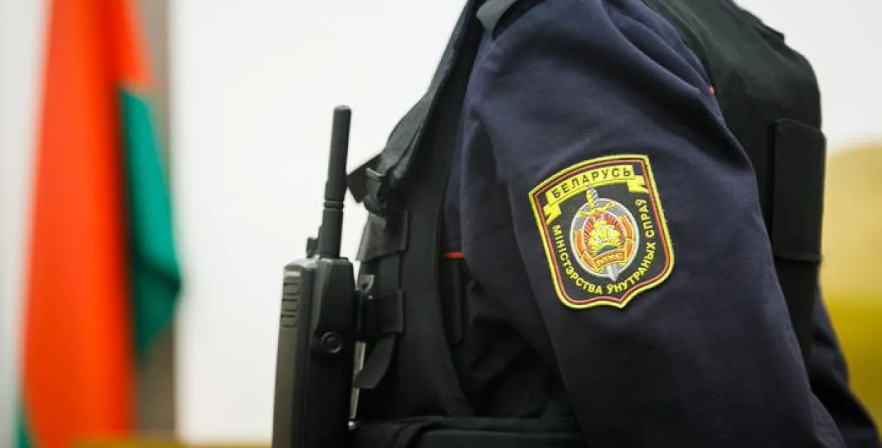 Беларускім міліцыянтам не рэкамендуюць выязджаць за мяжу — праз каранавірус