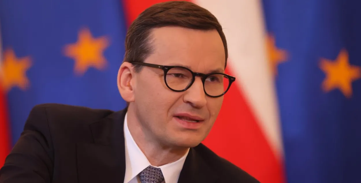 Если сейчас не удержать тысячи мигрантов, приедут миллионы — премьер Польши