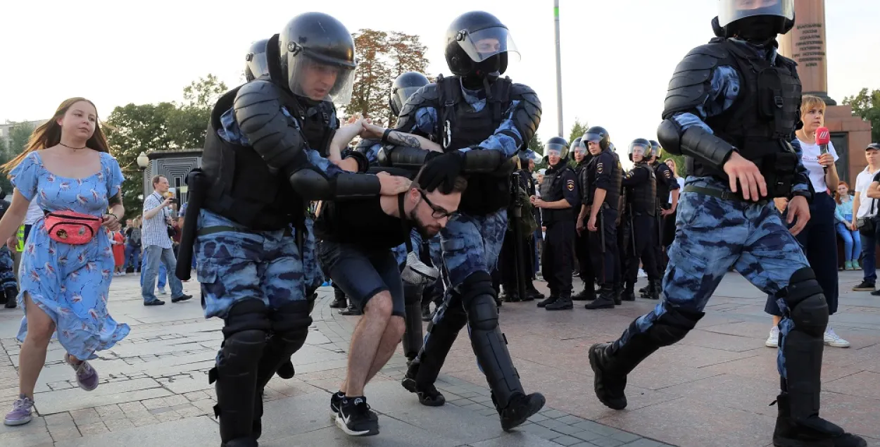 У Расіі пачалі крымінальную справу аб масавых беспарадках на мітынгу 27 ліпеня
