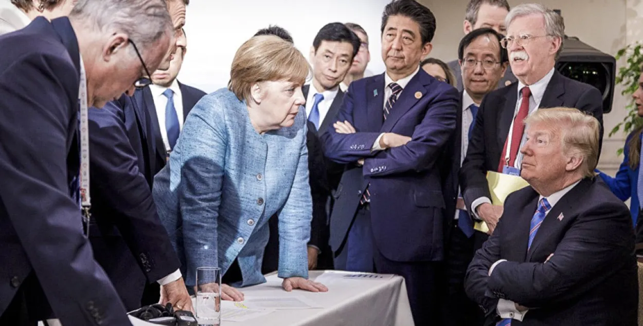 У Маскве фота Меркель і Трампа на G7 назвалі "фаташопам"
