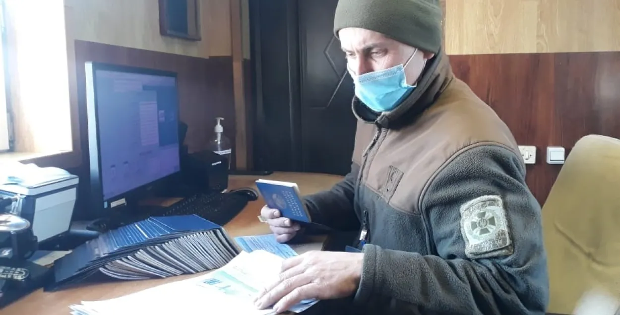 35 белорусов пытались попасть в Украину с поддельными ПЦР-тестами
