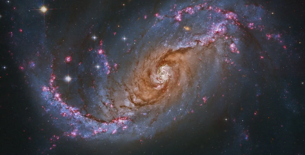 Астранамічнае фота дня: Галактыка NGC 1672