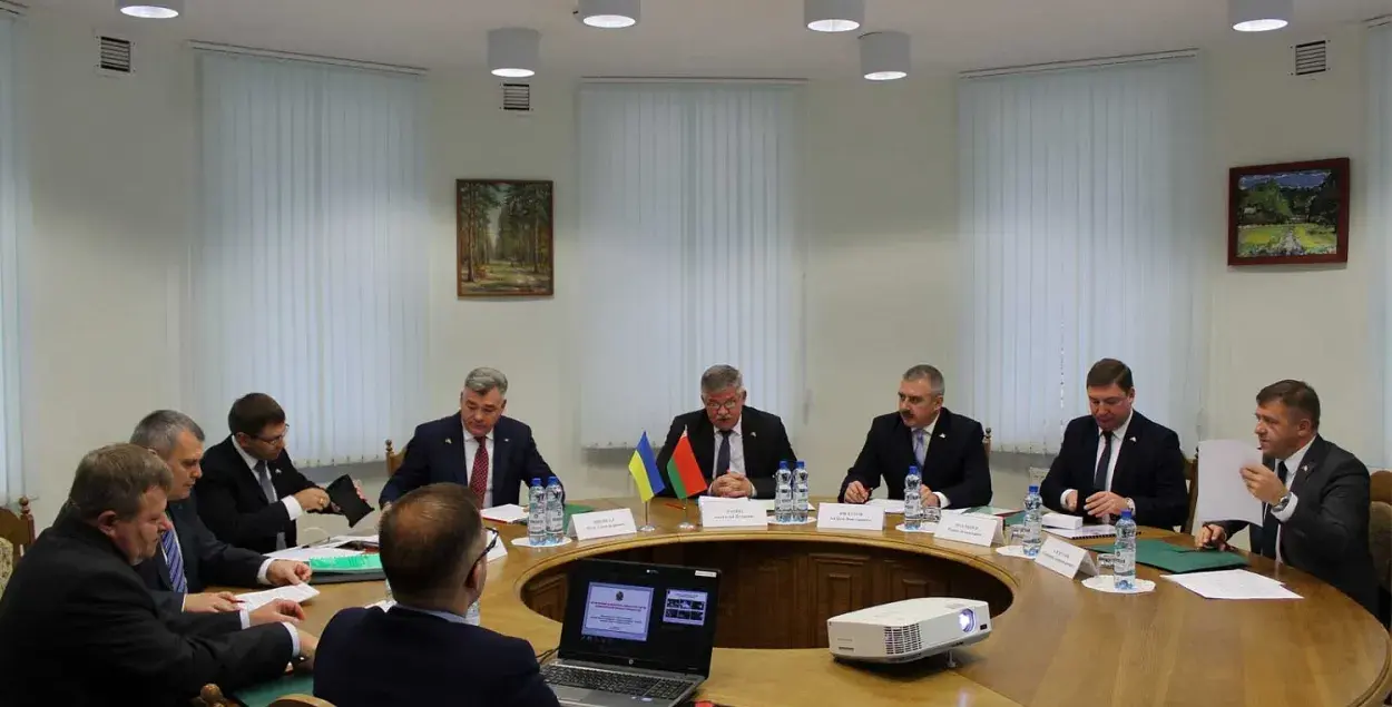 Заседание белорусских и украинских пограничников. Фото: gpk.gov.by​