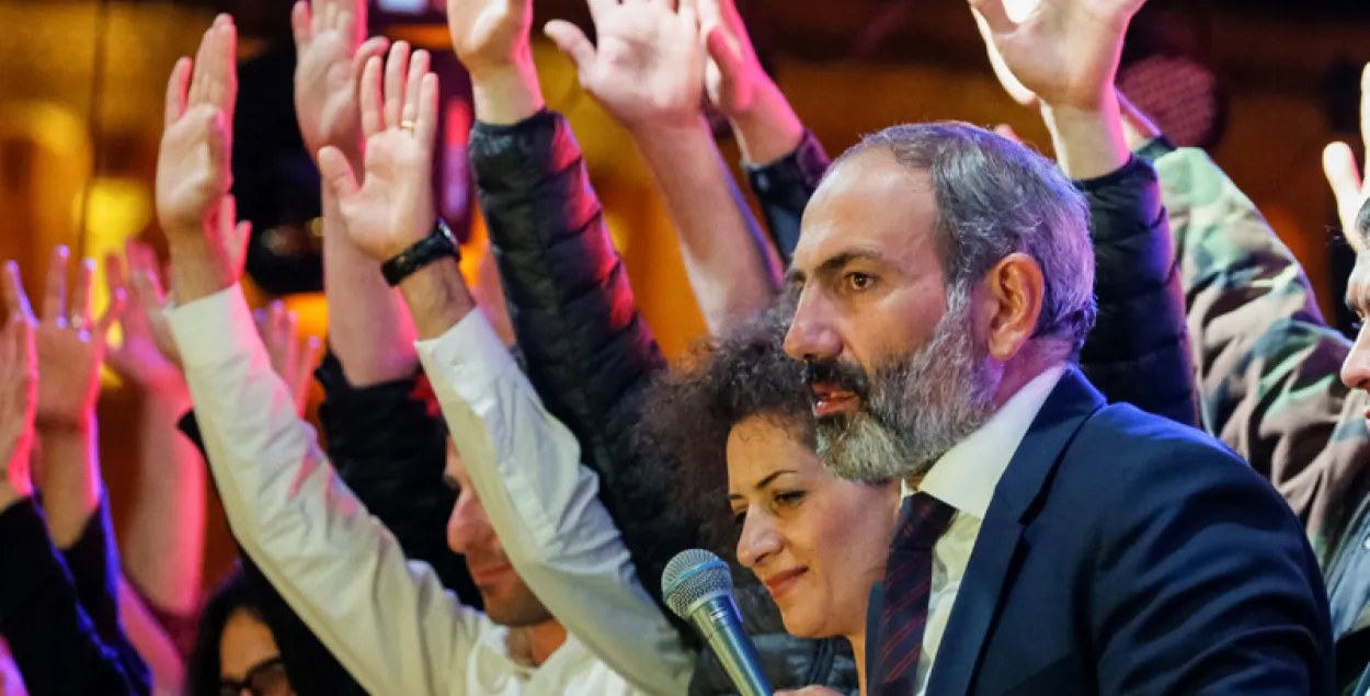 Армянскі парламент не выбраў Пашыняна прэм'ер-міністрам